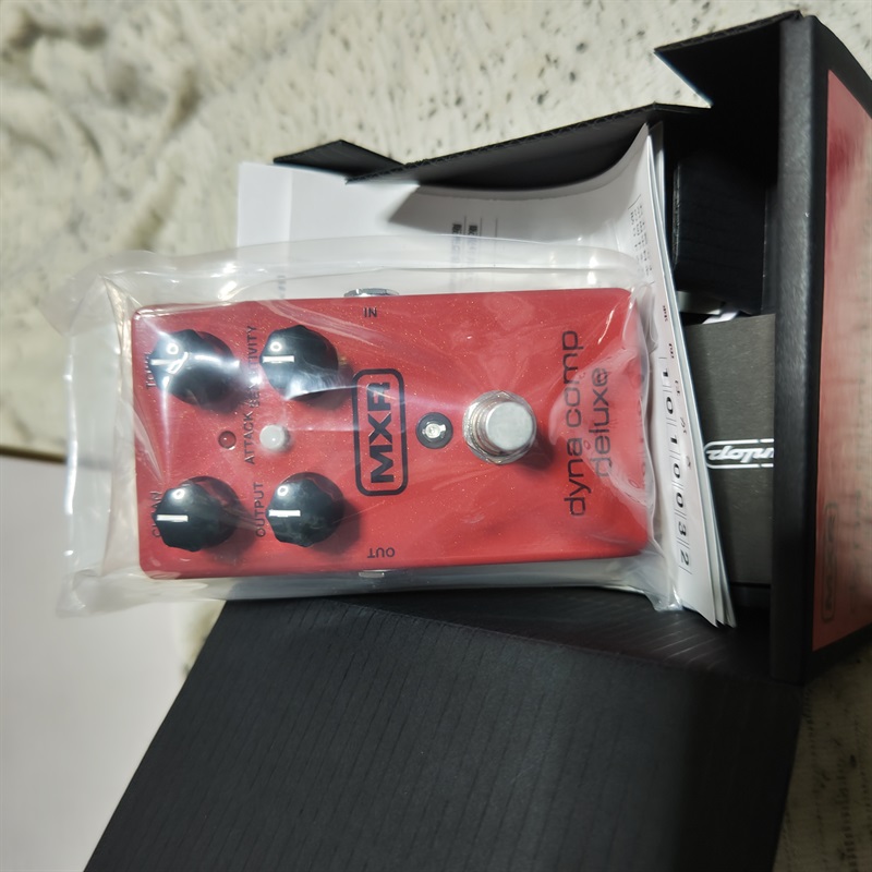 MXR M228 Dyna Comp Deluxeの画像